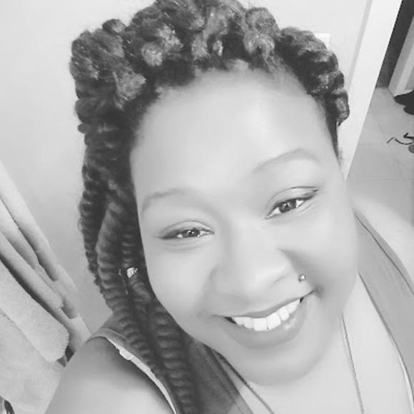 Meet your Posher, Knotashia - Picture 1 of 1